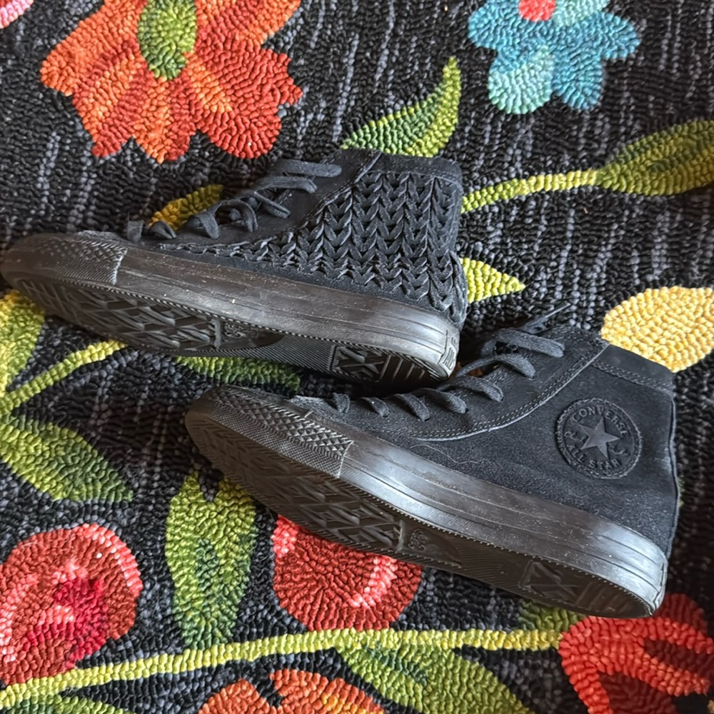 Suede Converse high topss